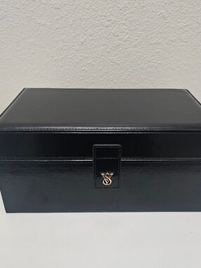 Victoria's Secret Jewelry/All Purpose Box